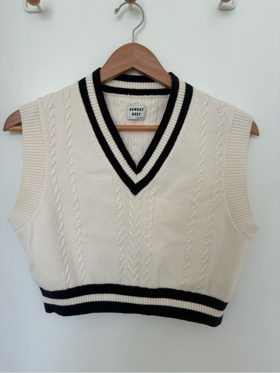 Sunday Best Sweaters - Sunday Best Winston Wool Cream Cable Knit Vest with Black Trim Size Small